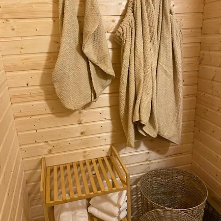 Dağ evi Mountain With Sauna & Jacuzzi *